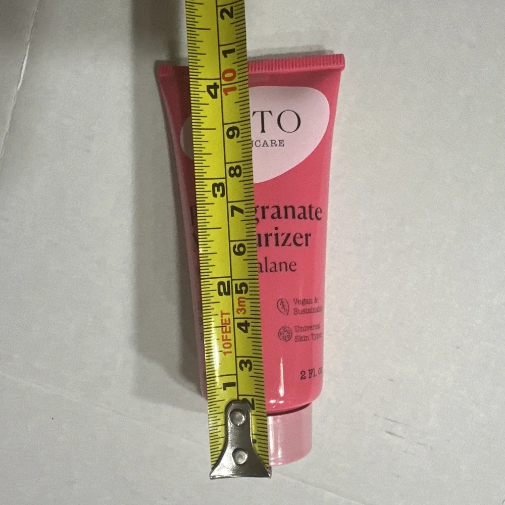 Apto Skincare Pomegranate Moisturizer Lotion 2 oz‎ 60ml